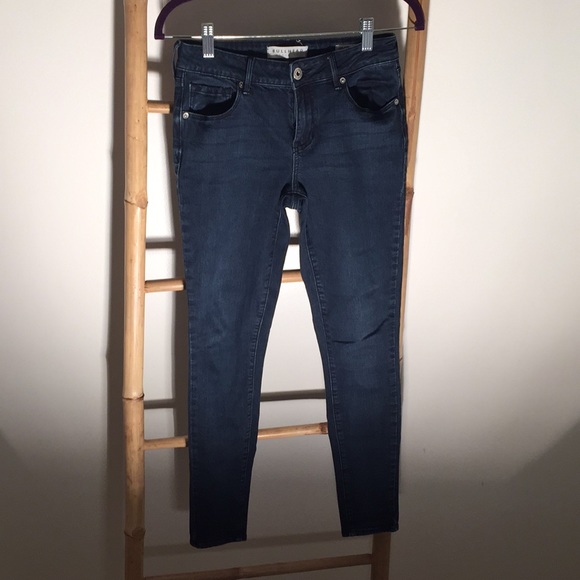 Bullhead Low Rise Skinniest - Picture 2 of 7